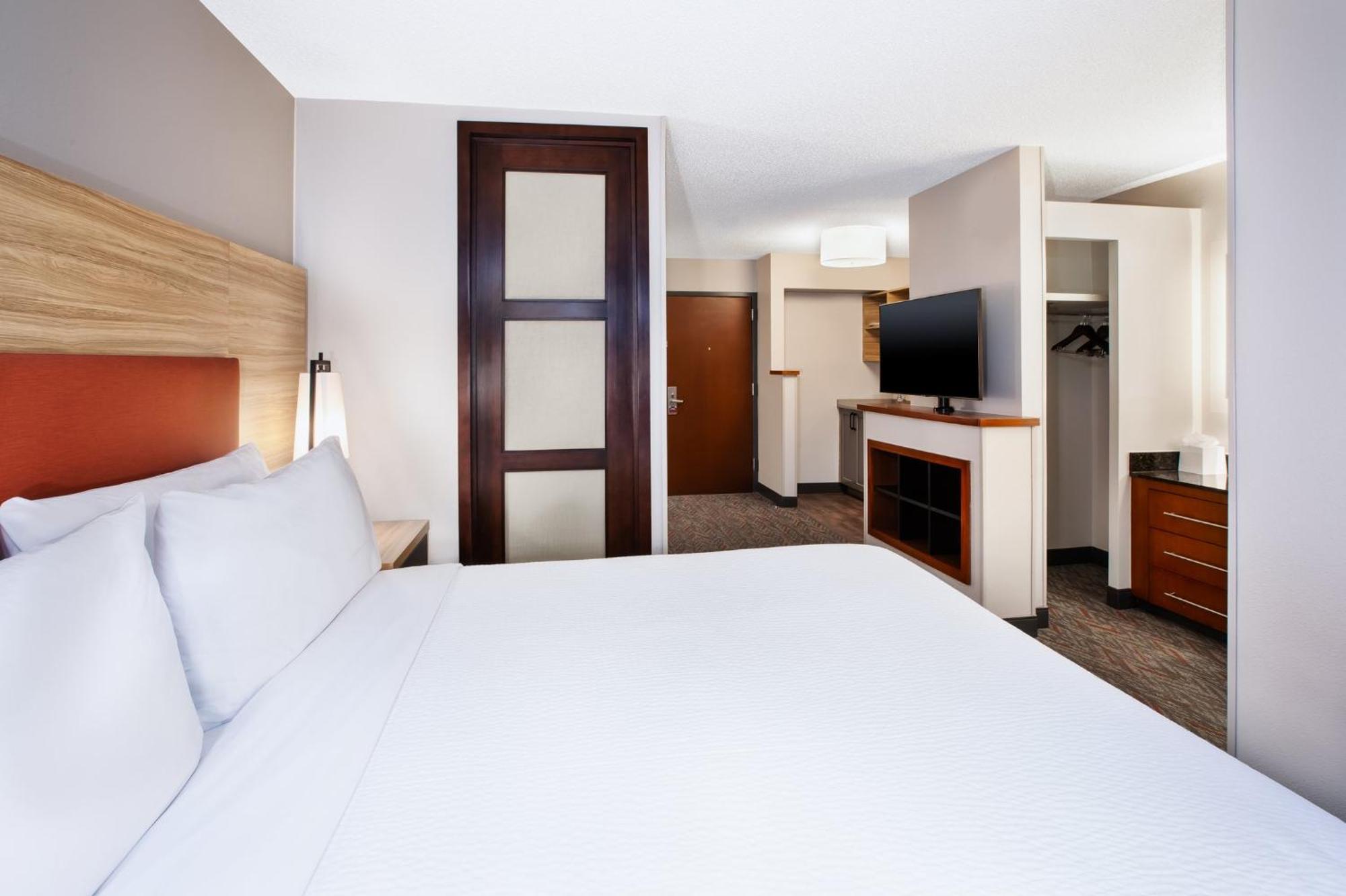 Hotel Candlewood - Cincinnati Northeast - By Ihg 3*
