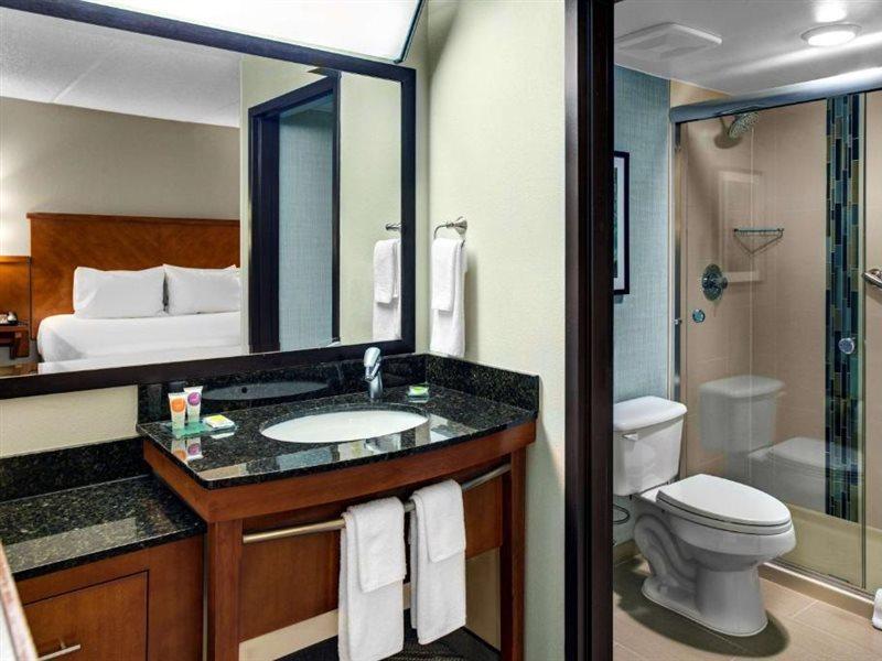 Candlewood - Cincinnati Northeast - By Ihg