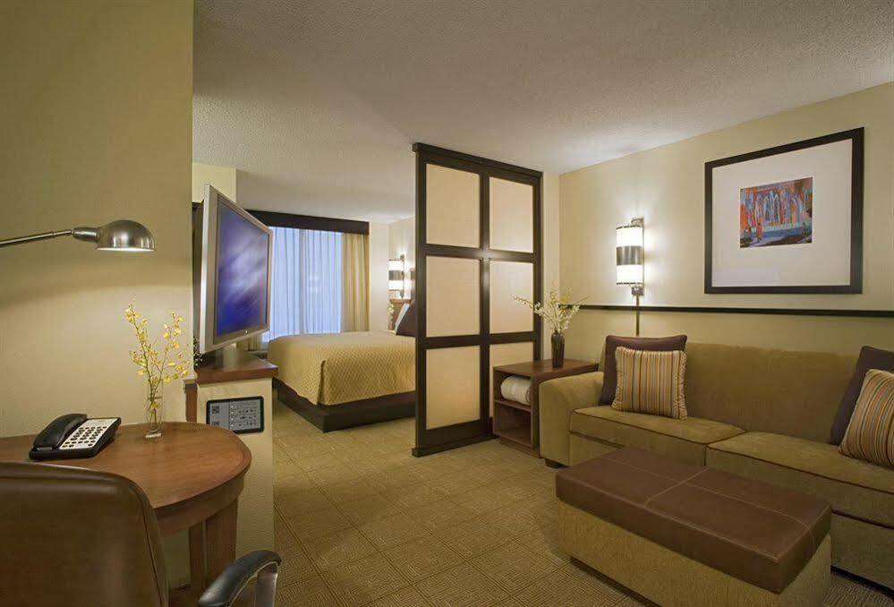 Candlewood - Cincinnati Northeast - By Ihg Mason